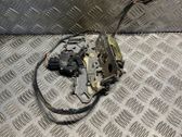 Serrure de porte arrière