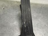 Accelerator throttle pedal