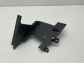 Soporte de la unidad de control del motor