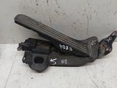 Accelerator throttle pedal
