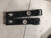 Réglage de la hauteur de la ceinture de sécurité