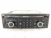 Radio / CD-Player / DVD-Player / Navigation