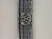 Grille calandre de capot
