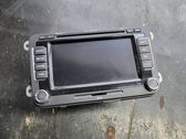 Radio/CD/DVD/GPS head unit