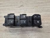 Quarter vent window switch