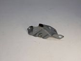 Fender mounting bracket