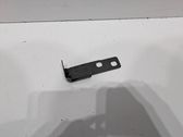 Fender mounting bracket