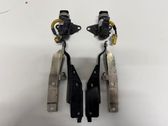 Bisagras del capó/tapa del motor