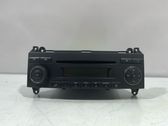 Radio / CD-Player / DVD-Player / Navigation