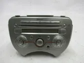 Radio/CD/DVD/GPS-pääyksikkö