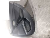 Moldura del tarjetero de la puerta trasera