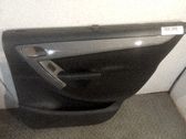 Moldura del tarjetero de la puerta trasera