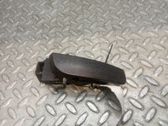 Manecilla interna puerta delantera