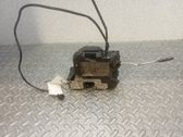 Cerradura de puerta delantera