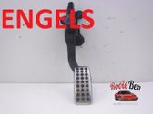 Accelerator throttle pedal
