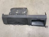 Verkleidung Armaturenbrett Cockpit unten