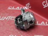 Engine mounting bracket