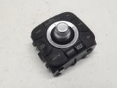 Radio/CD/DVD/GPS head unit