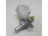 Master brake cylinder