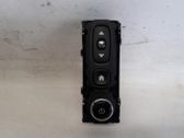 Radio/CD/DVD/GPS head unit