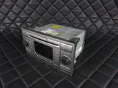 Радио/ проигрыватель CD/DVD / навигация