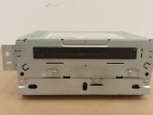 Radio / CD-Player / DVD-Player / Navigation