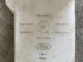 Windshield washer fluid reservoir/tank