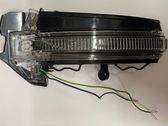 Mirror indicator light