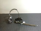 Cerradura de puerta delantera