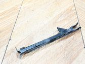 Front bumper mounting bracket