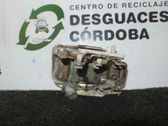 Serrure de porte arrière