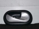 Manecilla interna puerta trasera