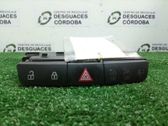 Botón interruptor de luz de peligro