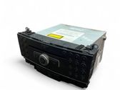 Radio / CD-Player / DVD-Player / Navigation