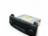 Radio / CD-Player / DVD-Player / Navigation
