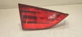 Tailgate rear/tail lights