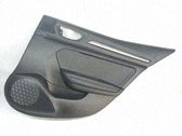 Moldura del tarjetero de la puerta trasera