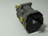 Compresor (bomba) del aire acondicionado (A/C))