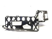 Front bumper mounting bracket