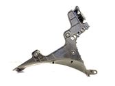 Rear bumper mounting bracket