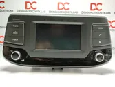 Panel / Radioodtwarzacz CD/DVD/GPS