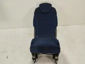 Toisen istuinrivin istuimet
