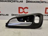 Manecilla interna puerta delantera