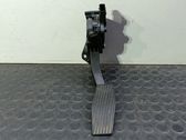 Accelerator throttle pedal