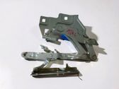 Engine bonnet/hood hinges
