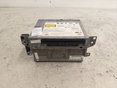Radio / CD-Player / DVD-Player / Navigation