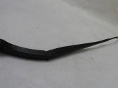 Front wiper blade arm