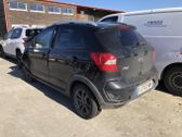 Takaoven ikkunan nostin moottorilla