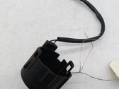 Käynnistyksenestolaitteen lukulaite (pysty)