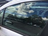 Fenster Scheibe Tür vorne (4-Türer)